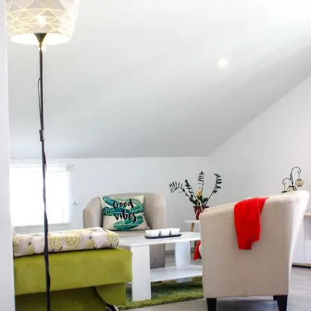 Apartman Sky *